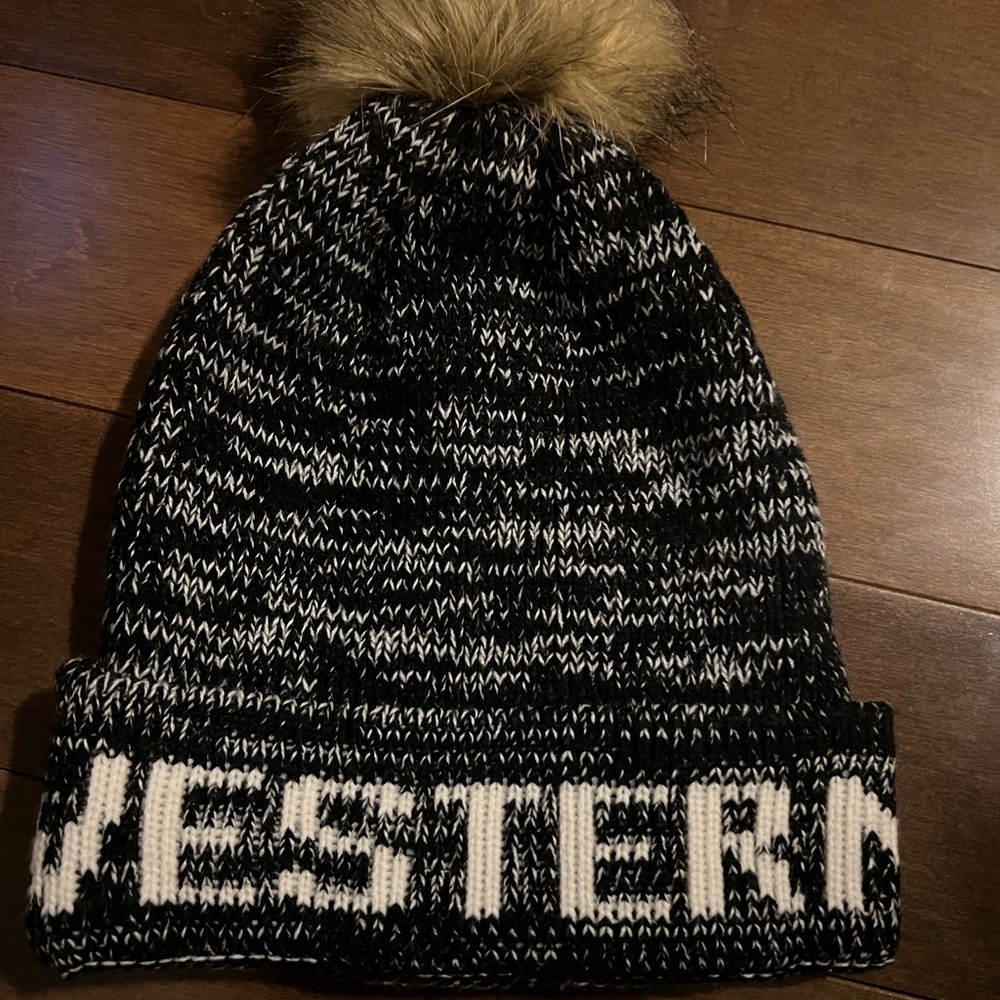 University of western Ontario Pom Pom winter hat